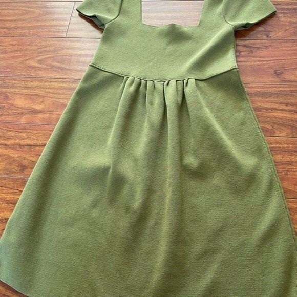 Zara XS mini green dress like new - Picture 6 of 7